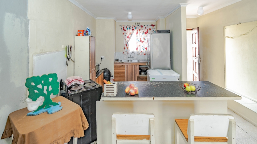 2 Bedroom Property for Sale in Hillcrest Heights Western Cape